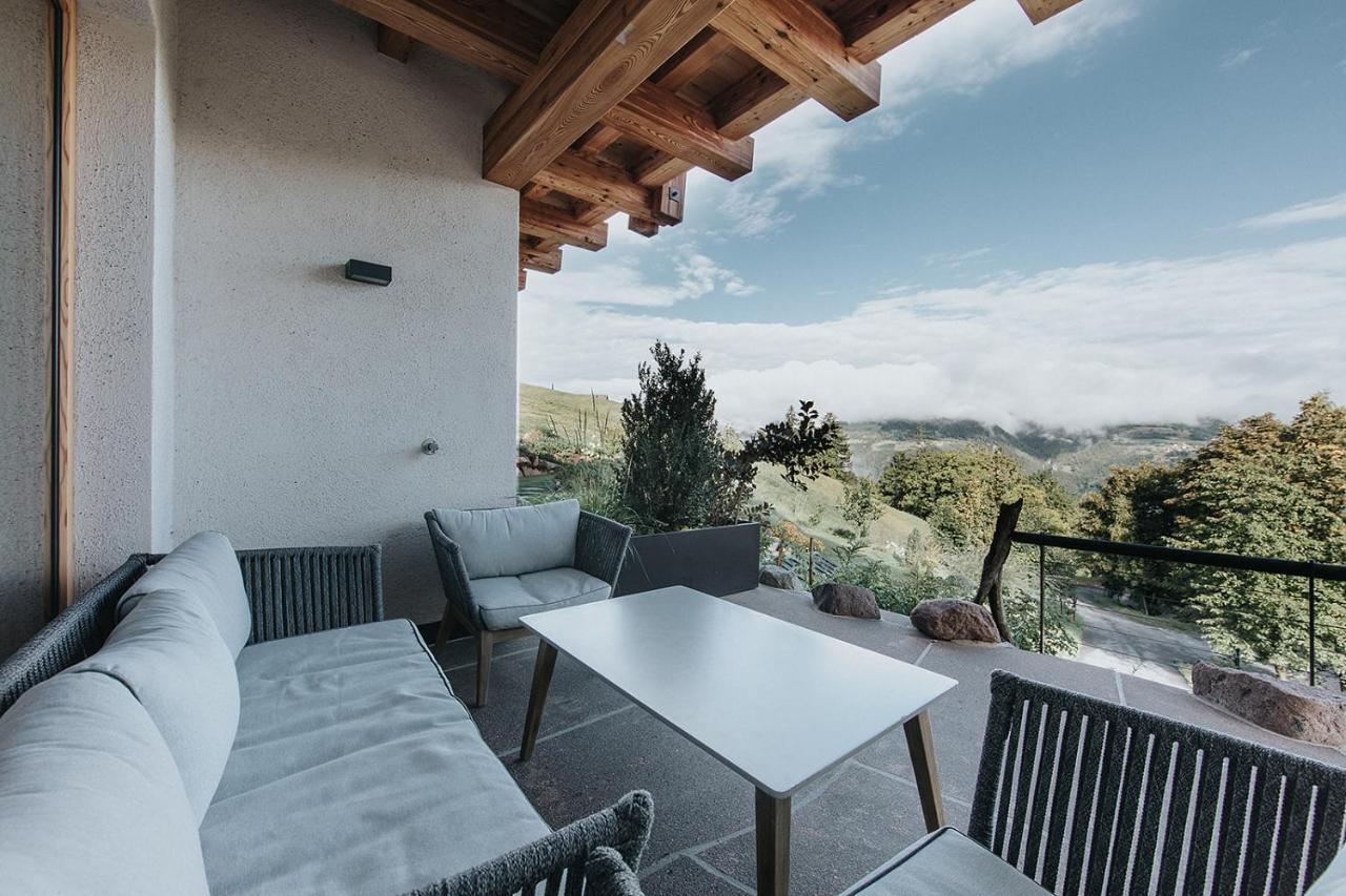 Presulis Hideaway Apartments & Restaurant Fiè Esterno foto